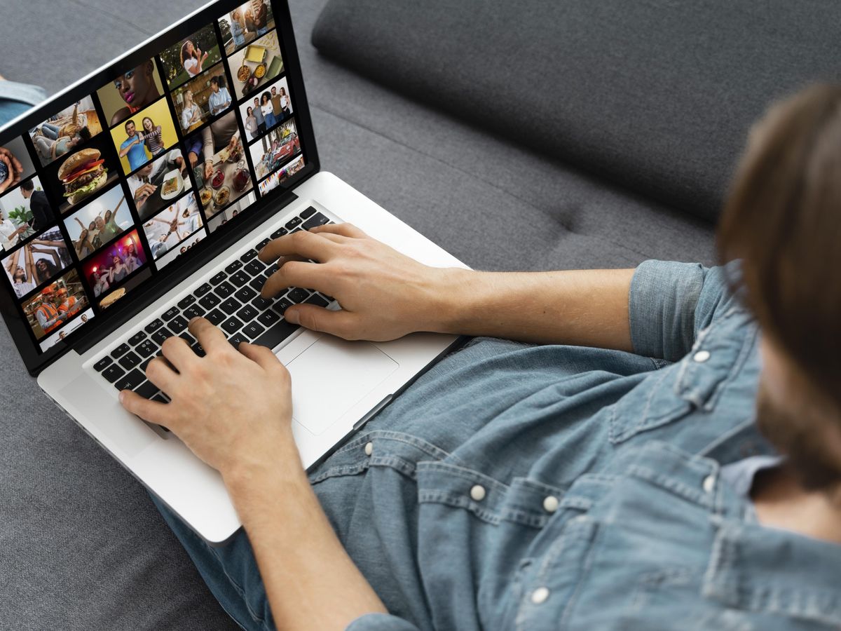 Jak wybrać najlepsze oprogramowanie do telewizji internetowej i korzystać z playlist IPTV
