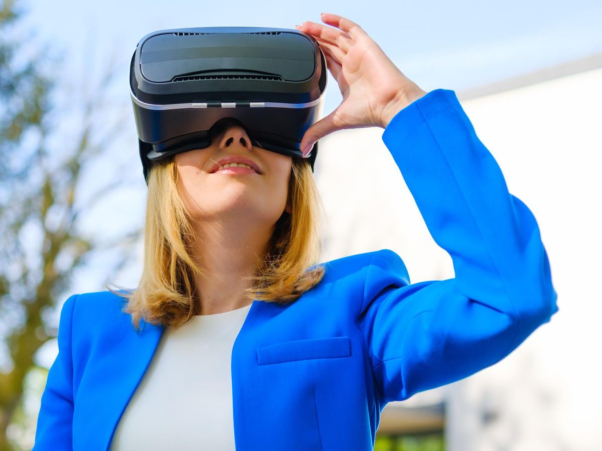 Jak technologie cyfrowe zmieniają energetykę i telewizję internetową